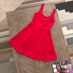 Bright red summer dress 💃🏽